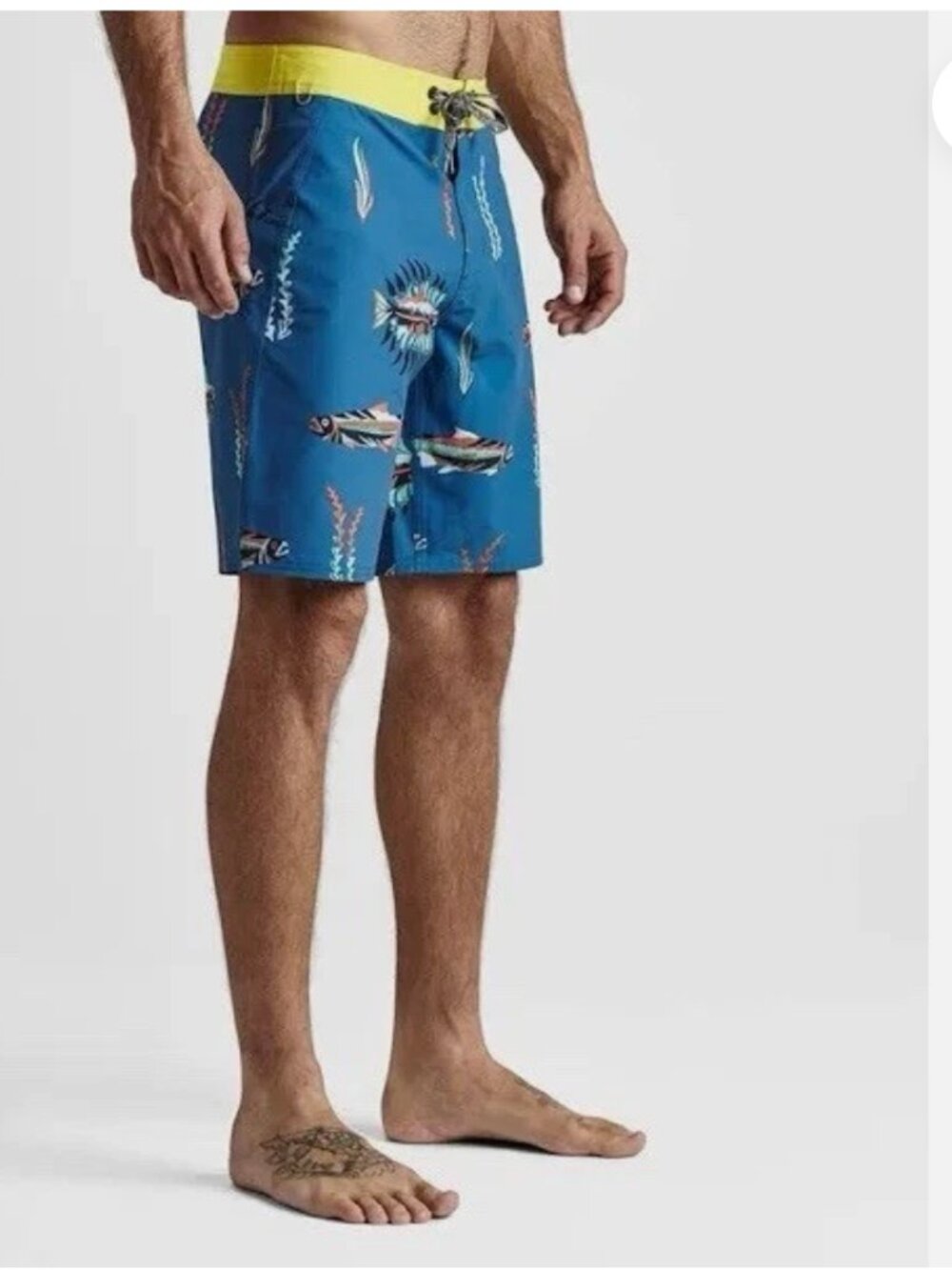Roark Men's 33 Passage Board Shorts Bait & Switch Swim Trunks Dark Blue Fish - Picture 9 of 10